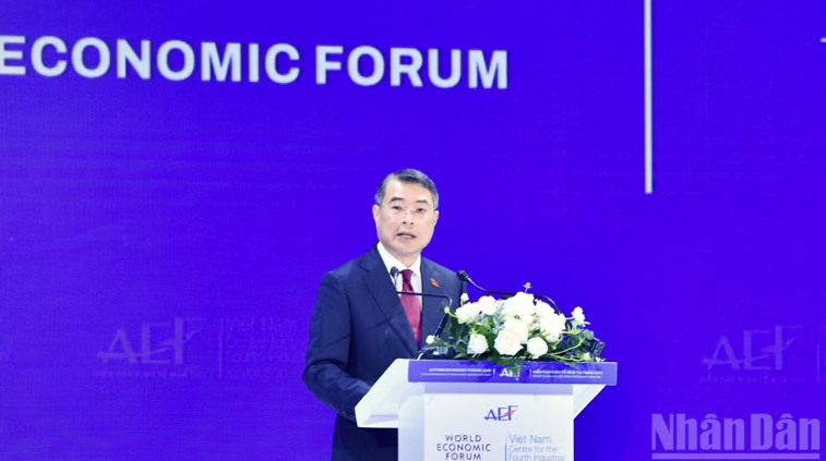 Thủ tướng Lê Minh Hưng dự và đối thoại tại Diễn đàn Kinh tế Mùa thu năm 2026