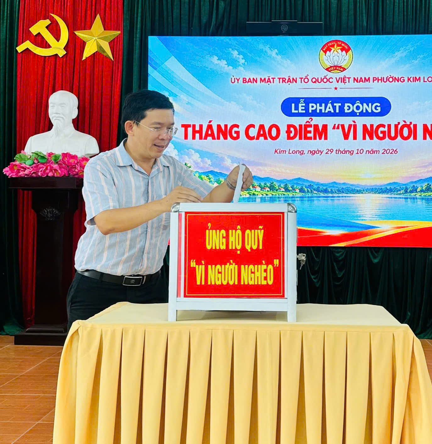 Quỹ “Vì người nghèo” phường Kim Long tiếp nhận hơn 477 triệu đồng