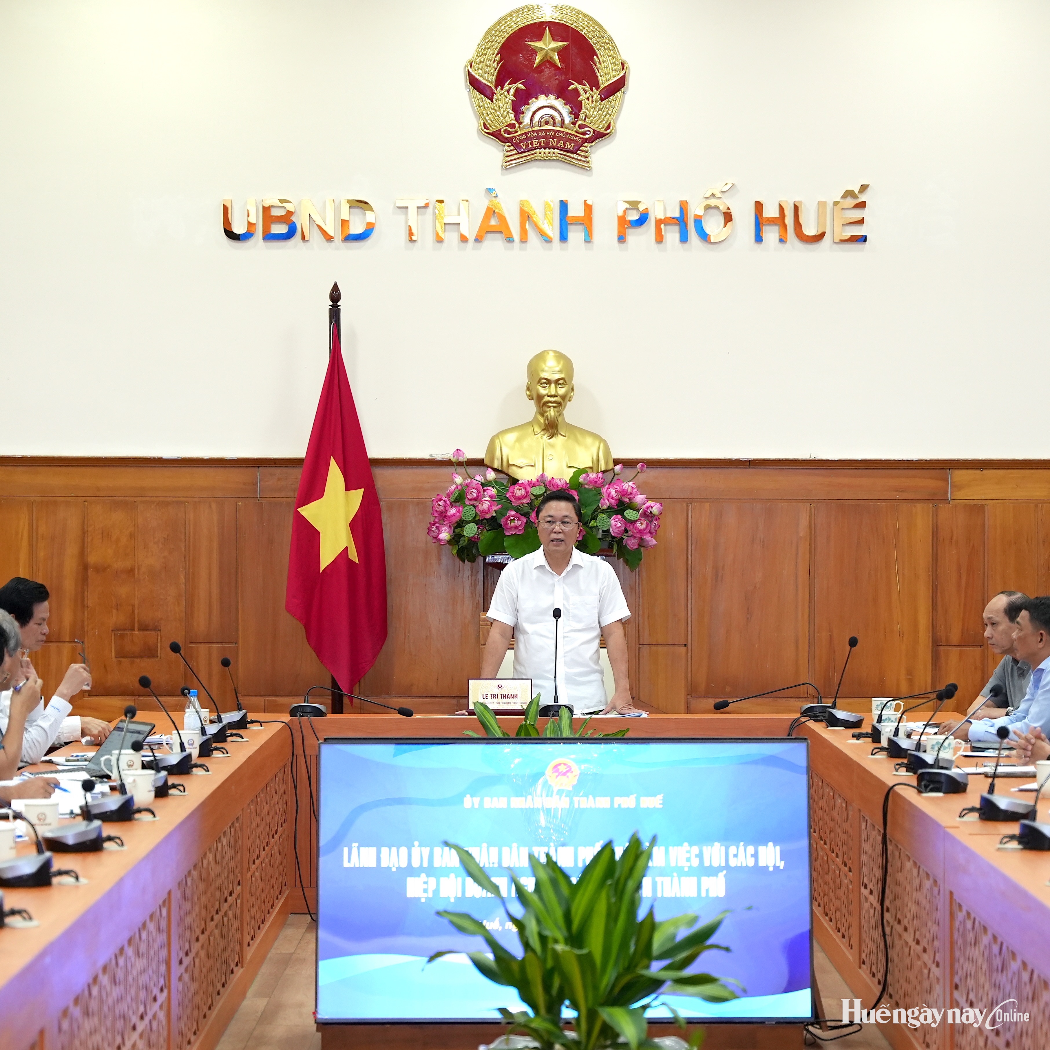 Lắng nghe doanh nghiệp, thúc đẩy hành động