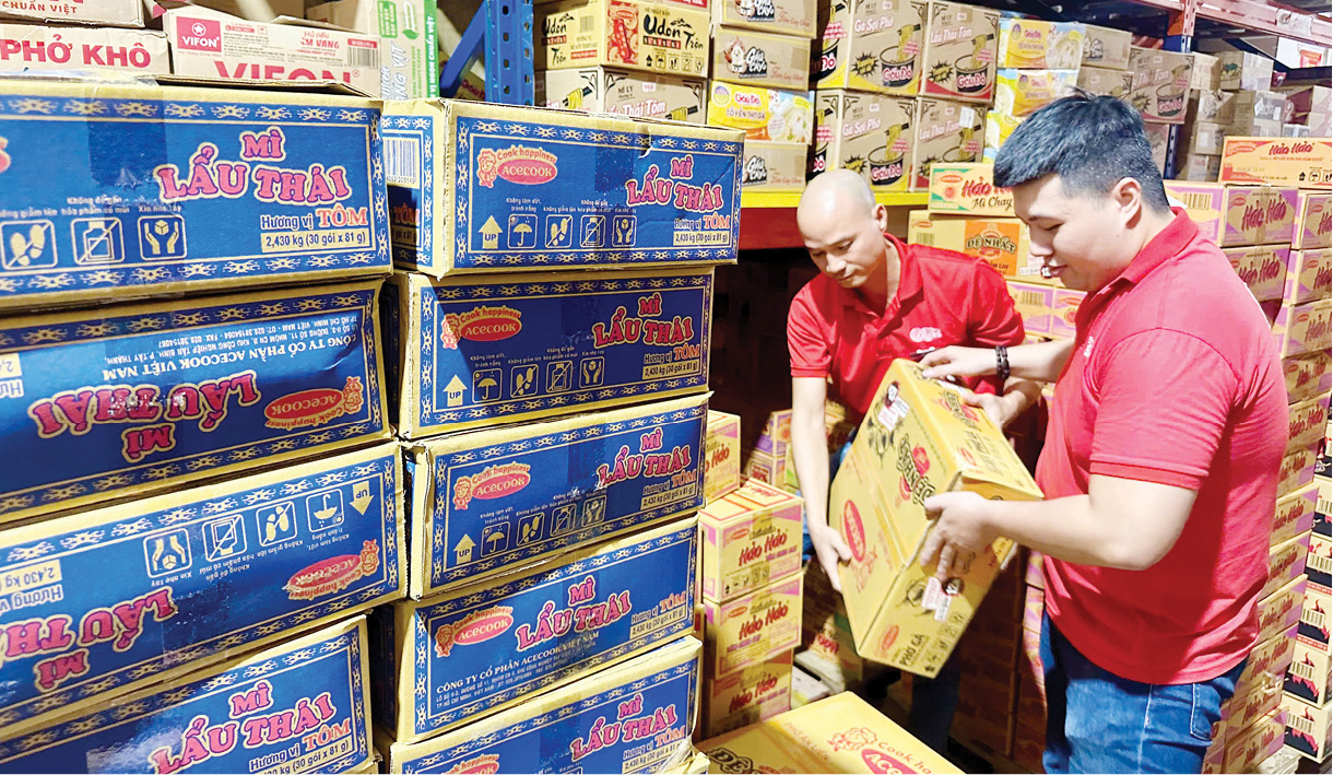 Bảo đảm hàng hóa thiết yếu mùa mưa lũ