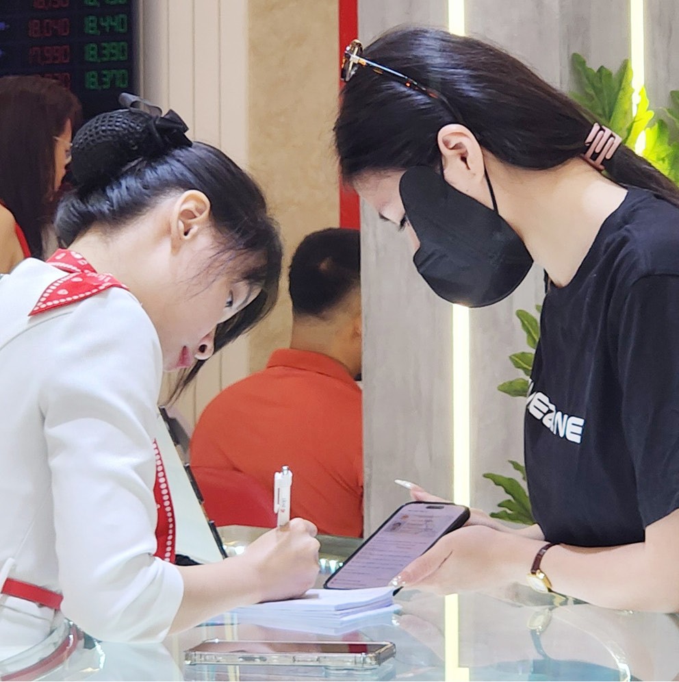 Lấy hóa đơn khi mua hàng Thói quen nhỏ, quyền lợi lớn