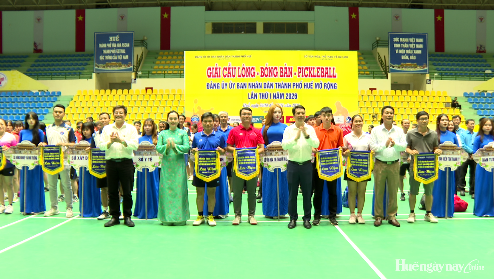 Gần 500 vận động viên tranh tài tại giải cầu lông - bóng bàn -pickleball