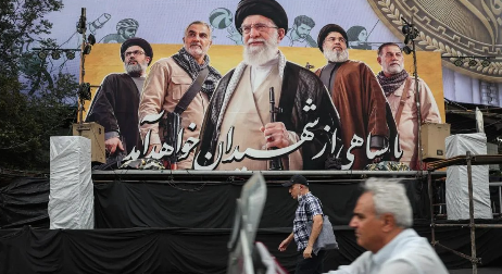 Mỹ cân nhắc tiếp tục tấn công Iran