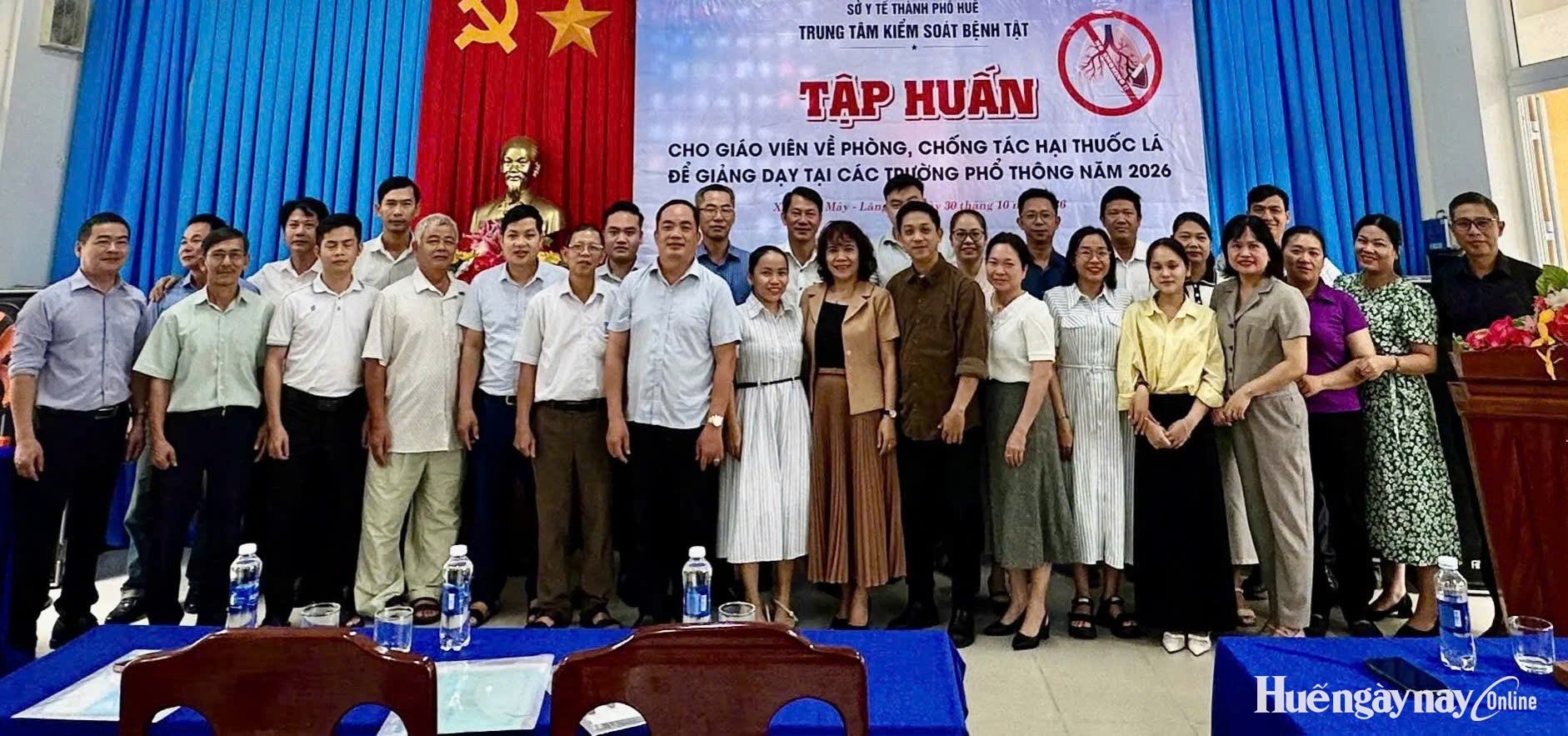 Tập huấn phòng, chống tác hại thuốc lá cho giáo viên