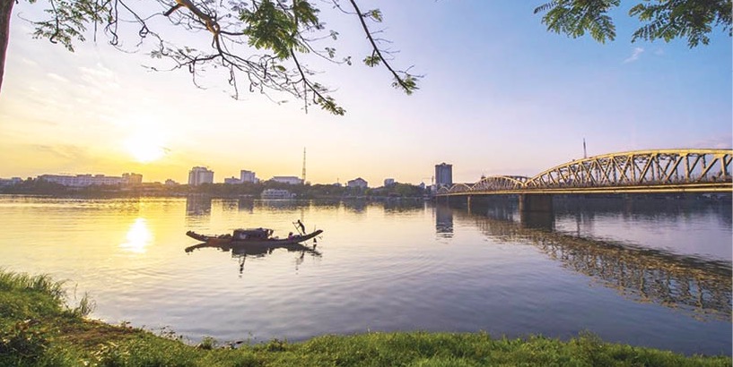 Oh the sunshine in March