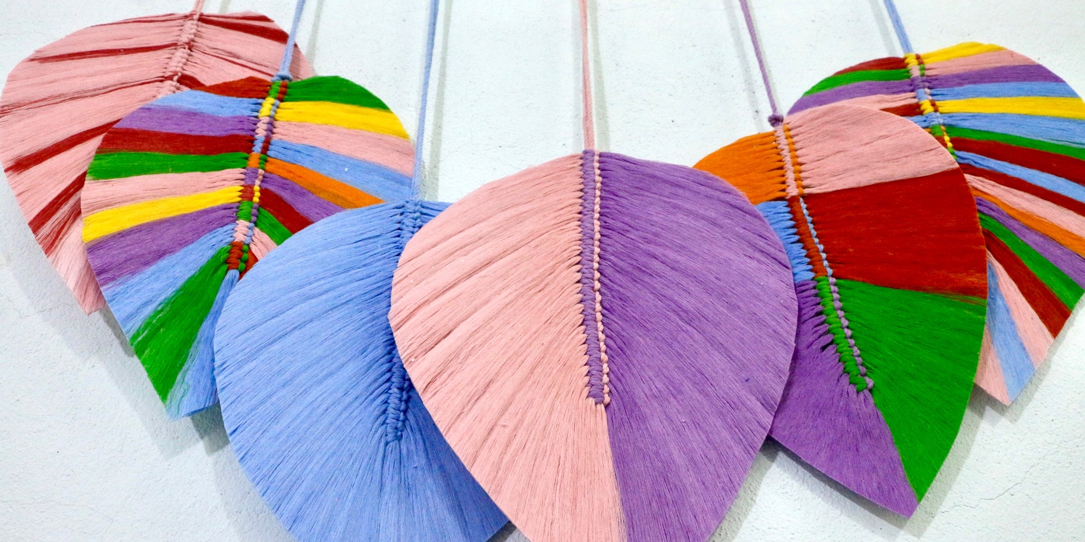 The Vietnamese girl who brings the art of Macrame to the West