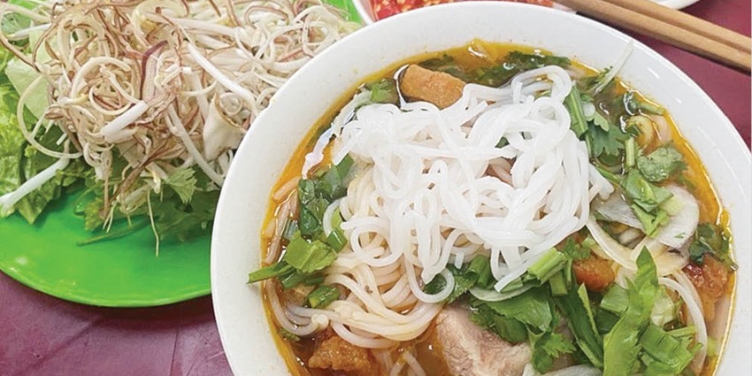Van Cu rice noodles
