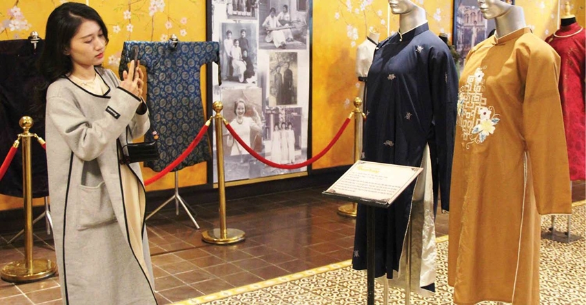 “Awakening the heritage” of Ao dai