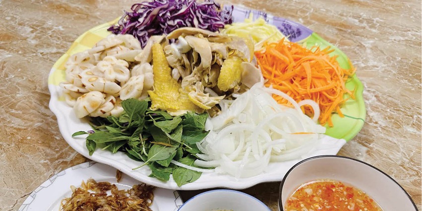 Chicken-mangosteen salad and soursop tea are on trend