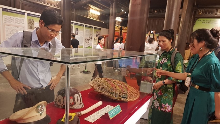 The wave of protests against the US’s unjust war in Vietnam through documents and artifacts