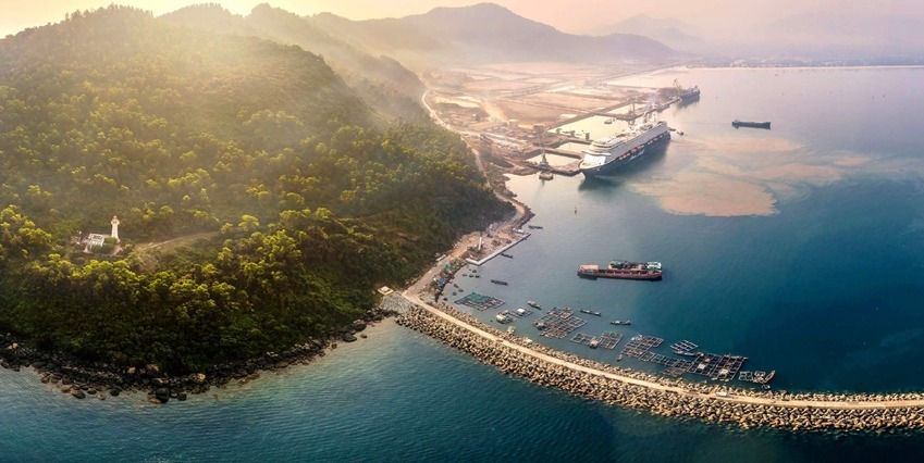 Ingratiating” investors