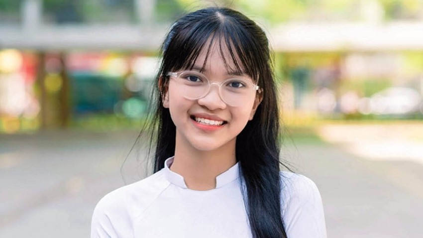Meet the highest-scores university-entrance examinee of Hue University in 2023