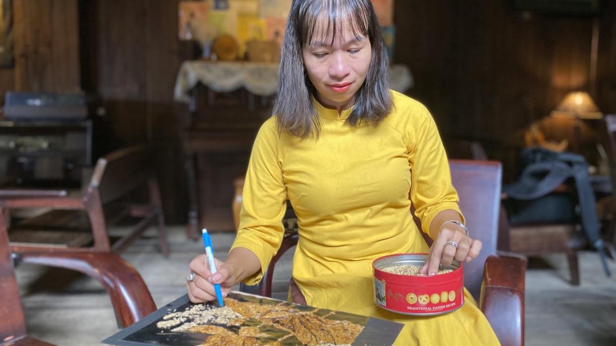 Paintings from wastes