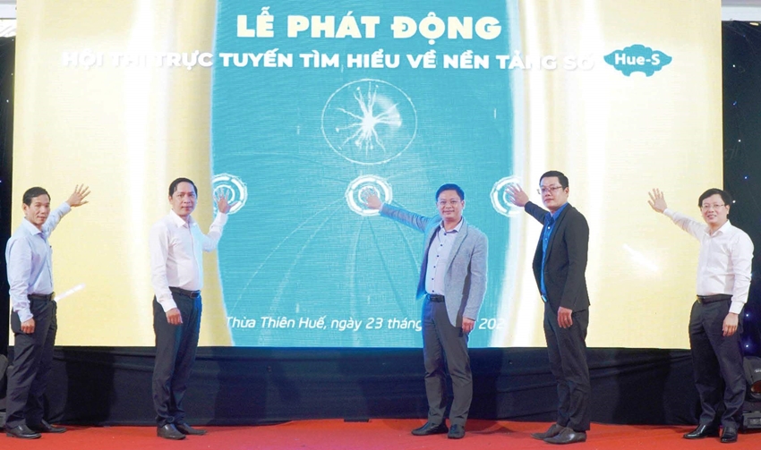 Promoting digital society