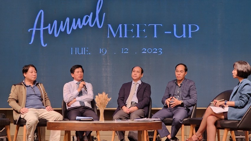 Thua Thien Hue commits to accompanying FDI businesses