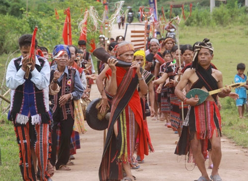 Preserving and promoting folk culture of Thua Thien Hue