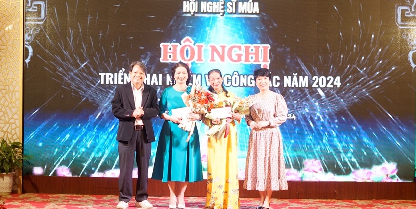 Two Hue dance artists honored with Meritorious Artist titles