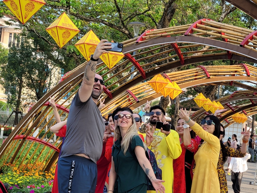 Brilliant Dragon Spring Festival