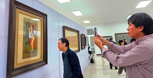 Typical works by Hue artists collected by Hue Museum of Fine Arts