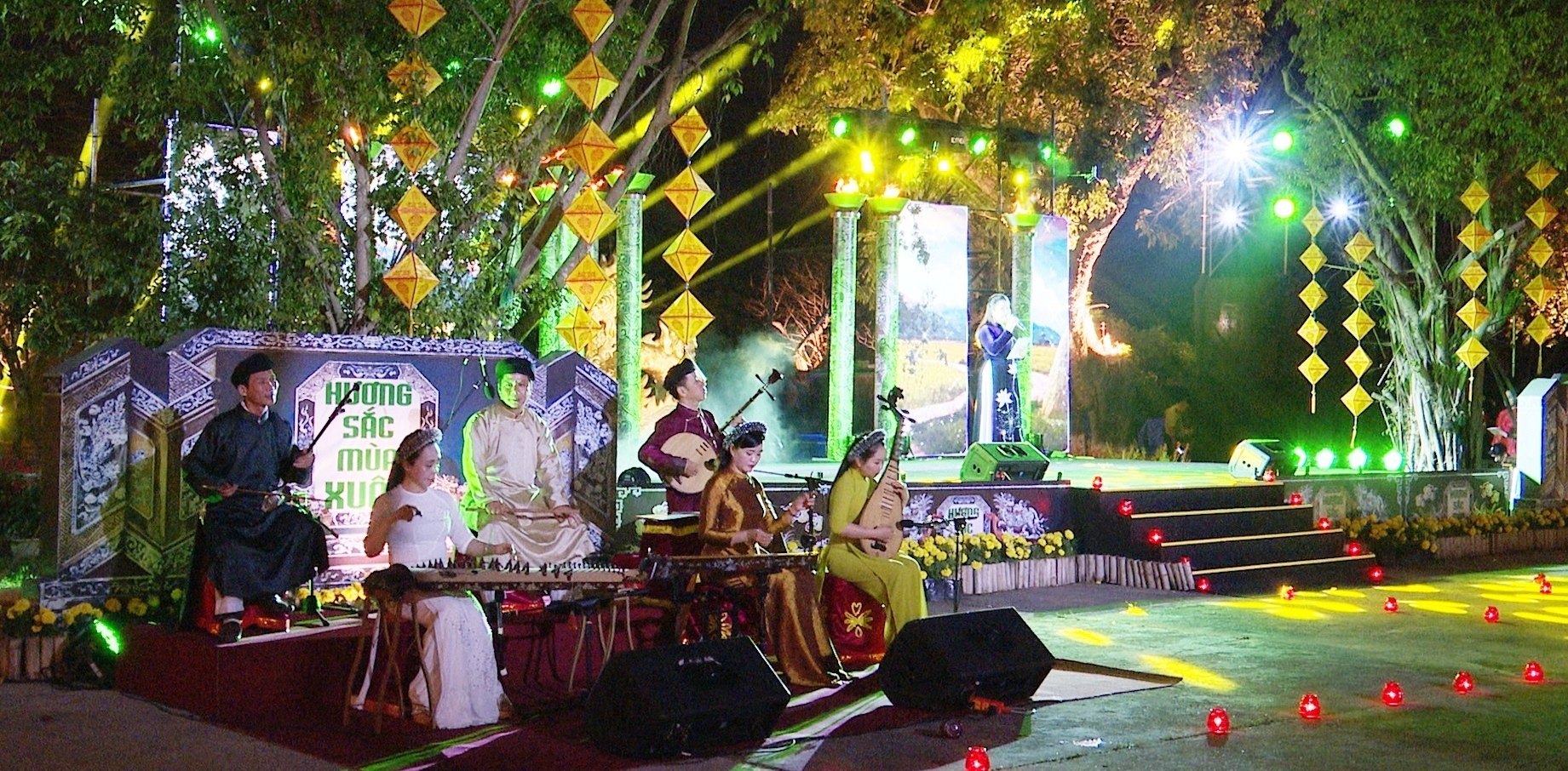 Nguyen Tieu poetry night honors the true value of poetry