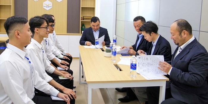 Japanese businesses in need of logistics personnel