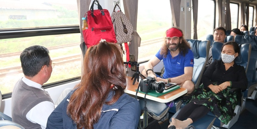 Experience Hue - Da Nang tourism train