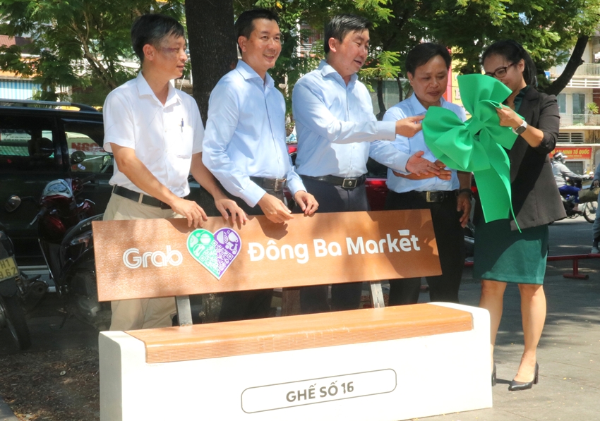 50 stone benches are installed to serve locals and tourists