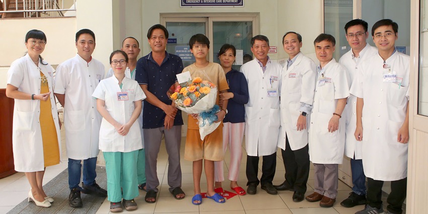 Saving the patient ​with rare severe hemorrhagic necrotizing pancreatitis