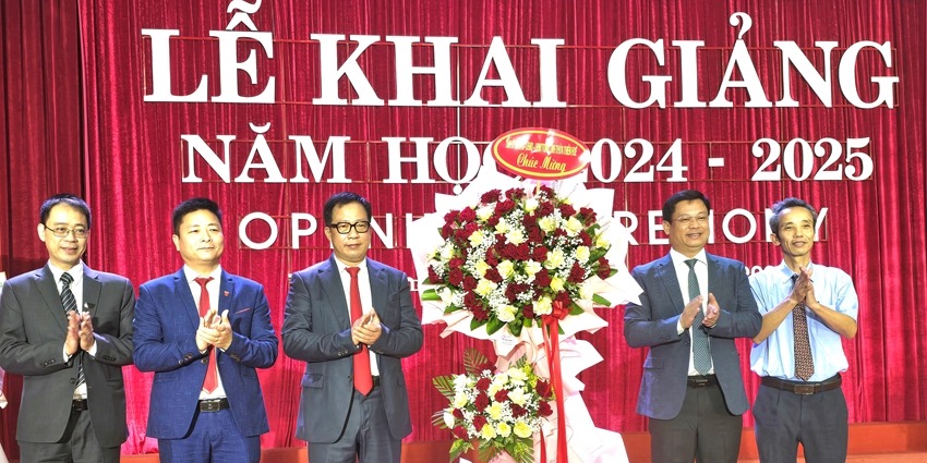 Hue University welcomes more than 13,300 new students