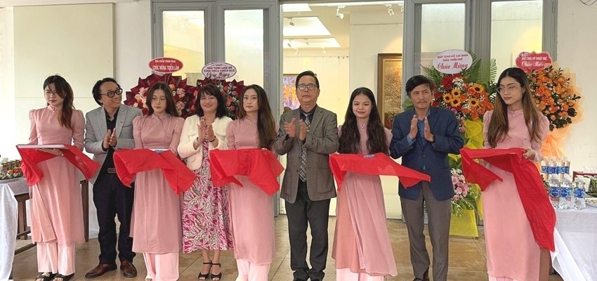Exhibition celebrating Vietnam Fine Arts Tradition Day
