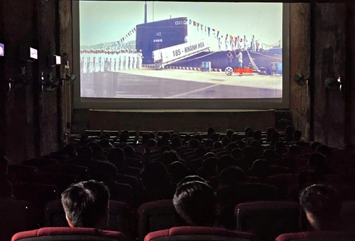 Screening many good films on the theme of army