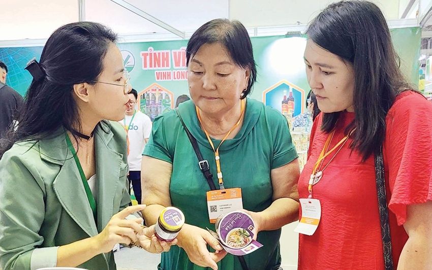 The flavor of Hue reaches far and wide