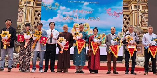 Closing of the At Ty Spring Festival 2025