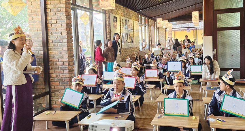 Connecting History with the Young Generation