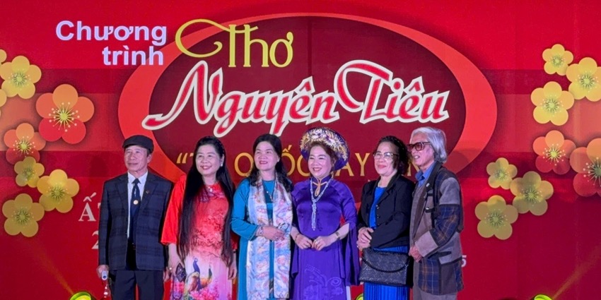 Poetry appreciation with Hue’s literary artists