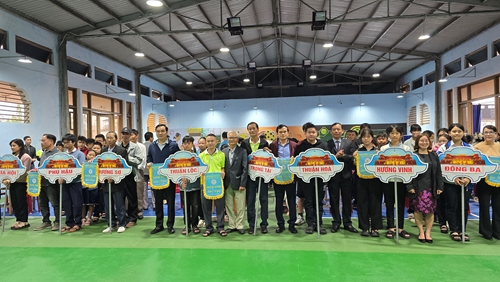 Nearly 90 athletes participate in the chess and Chinese chess tournament in Phu Xuan District