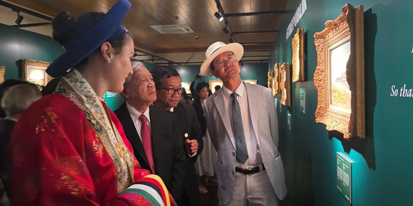 21 artworks of Emperor Ham Nghi presented to the public