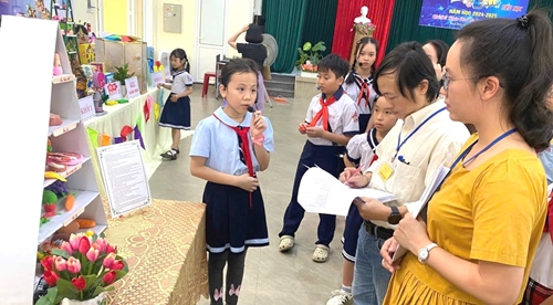 Spreading the spirit of creativity through STEM Day