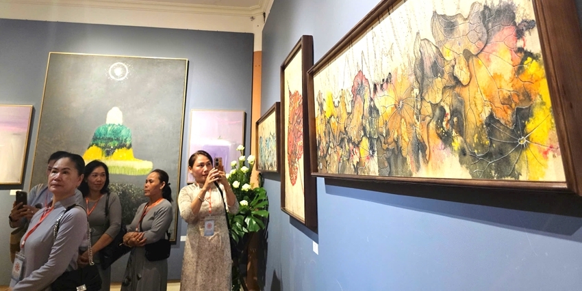 Hue Buddhist cultural heritage exhibition