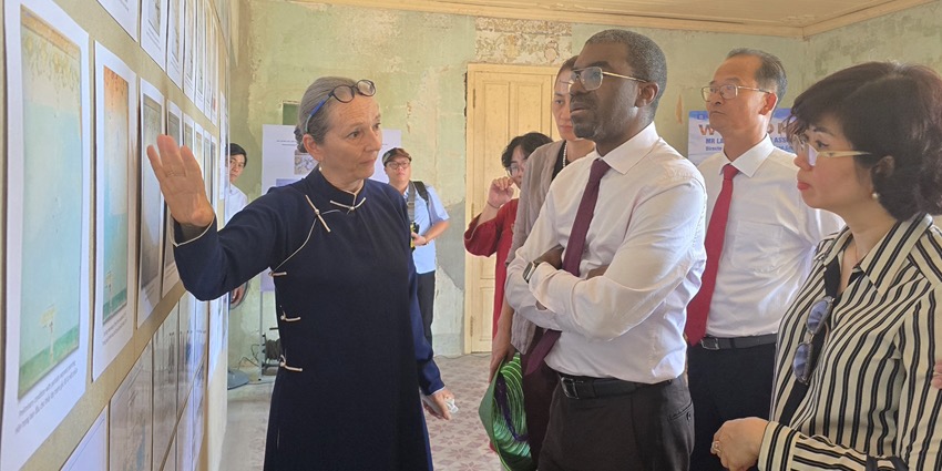 UNESCO World Heritage Center Director visits Hue Monuments