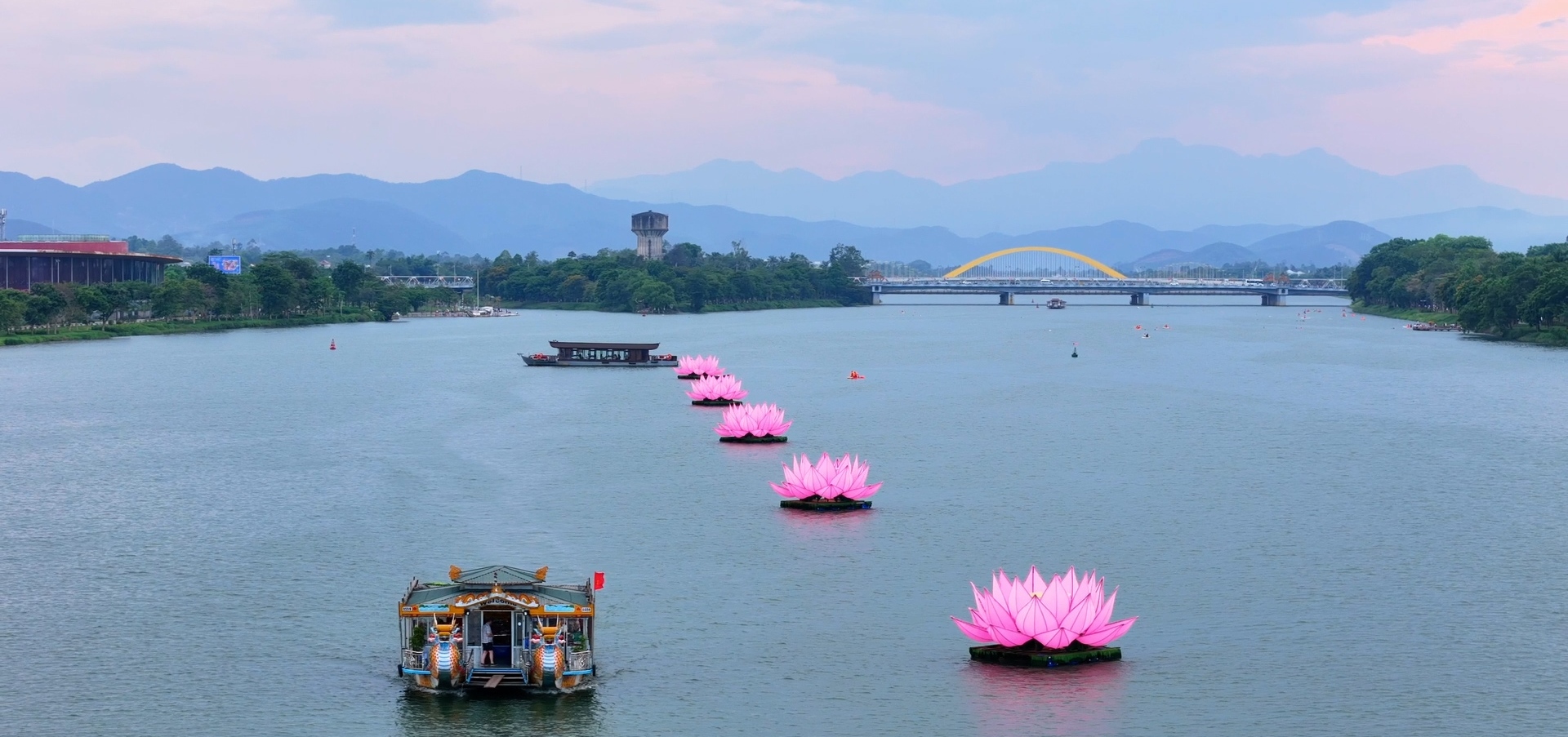 Seven giant lotus lanterns to celebrate the Vesak Day 2025