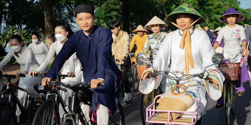 Exciting events lined up for the 2025 Community Ao dai Week