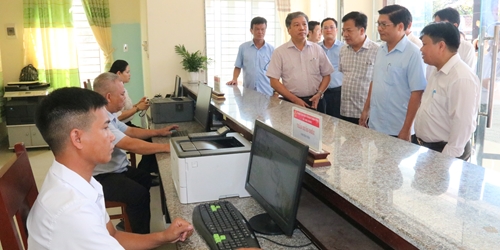 Decisive acceleration for two-level local government operation