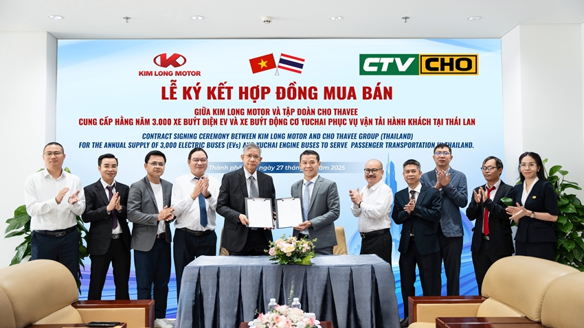 KIM LONG MOTOR signs agreement to export 3 000 buses to Thailand