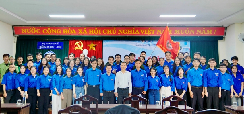 Youth take the lead and volunteer for community health