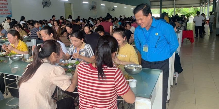“Trade Union Meal” full of warmth