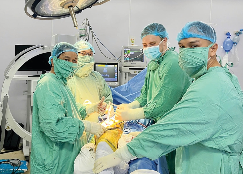 Applying New Techniques in Managing Complex Injuries