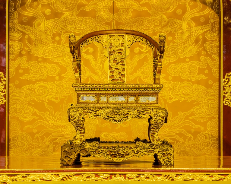 Plan to restore national treasure “Nguyen Dynasty’s Throne” issued