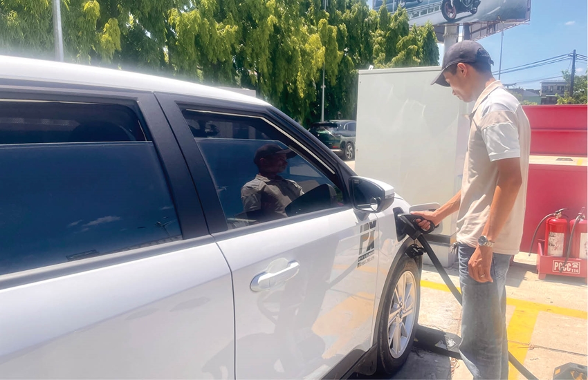 Hue City promotes green transportation