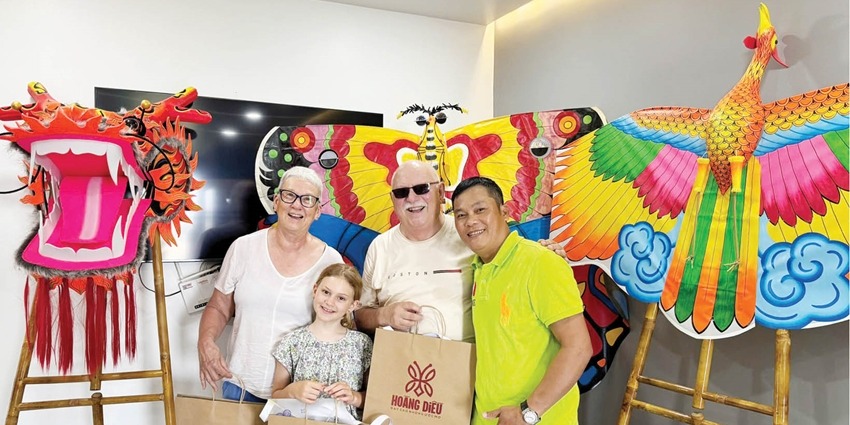 Hue’s kites captivate Western visitors